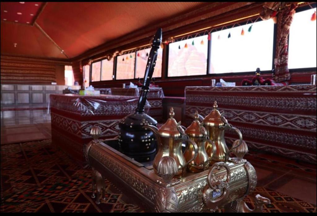 מלון וואדי רם Bedouin Adventure & Tours מראה חיצוני תמונה