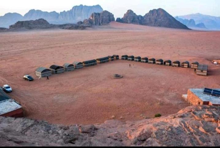 מלון וואדי רם Bedouin Adventure & Tours מראה חיצוני תמונה
