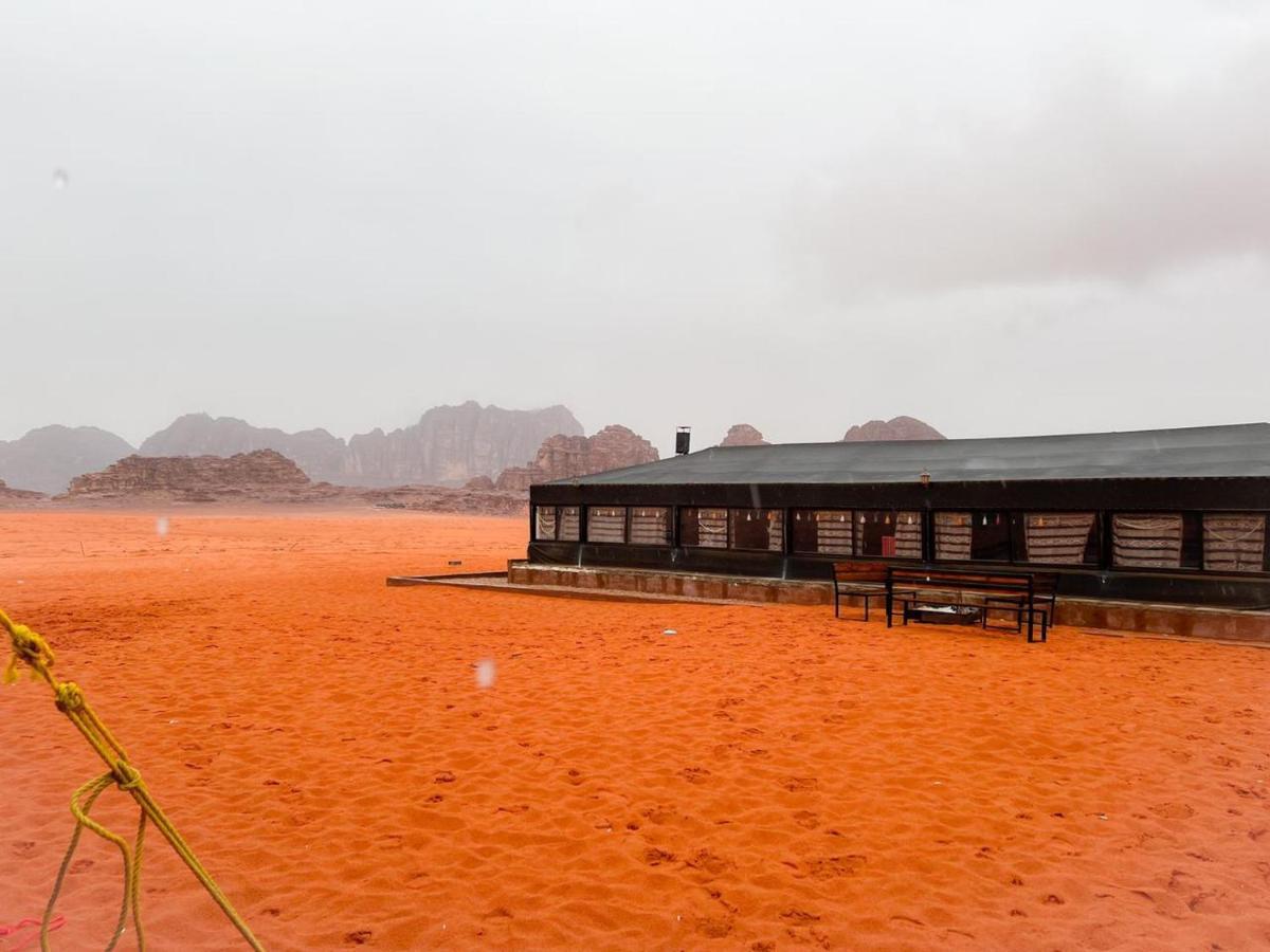 מלון וואדי רם Bedouin Adventure & Tours מראה חיצוני תמונה