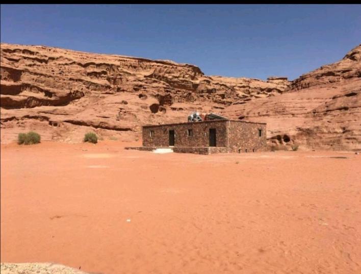 מלון וואדי רם Bedouin Adventure & Tours מראה חיצוני תמונה