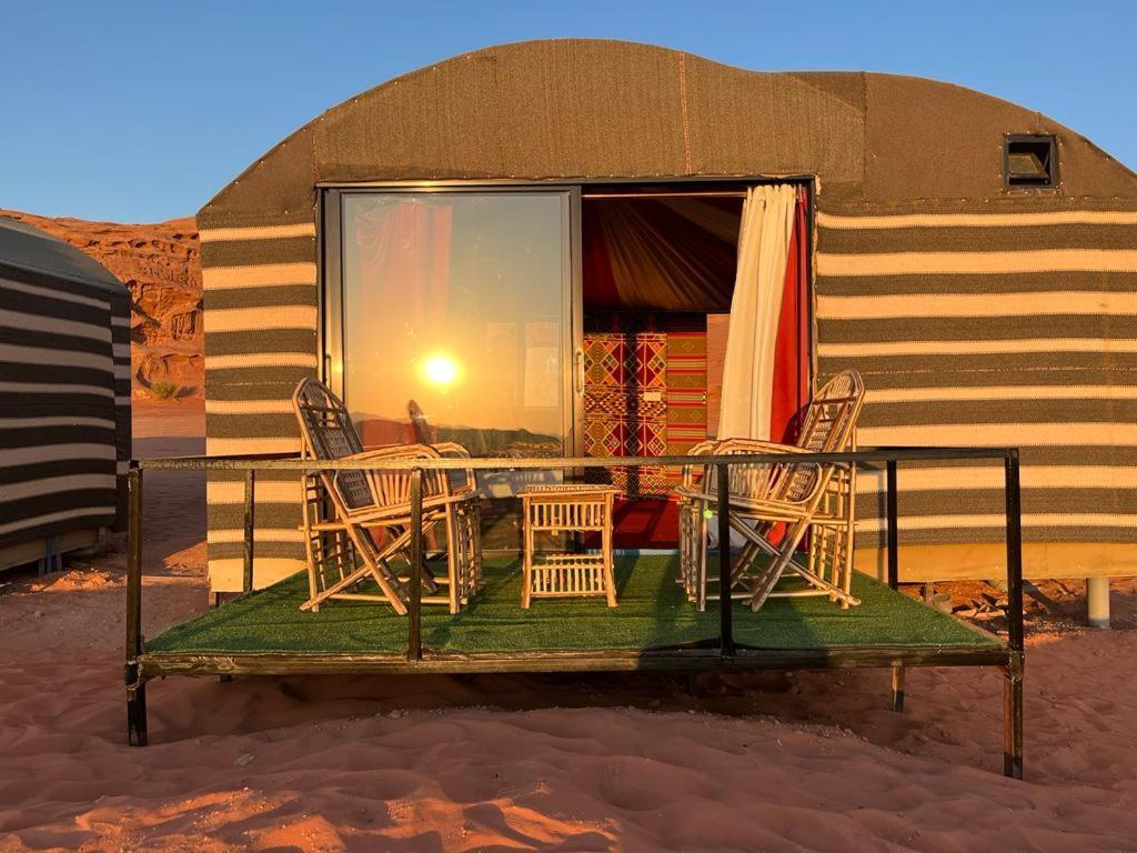 מלון וואדי רם Bedouin Adventure & Tours מראה חיצוני תמונה